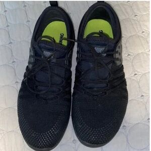 Women’s Black Athletic Running Shoes